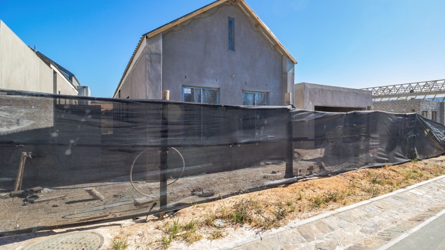 4 Bedroom Property for Sale in Longlands Country Estate Western Cape